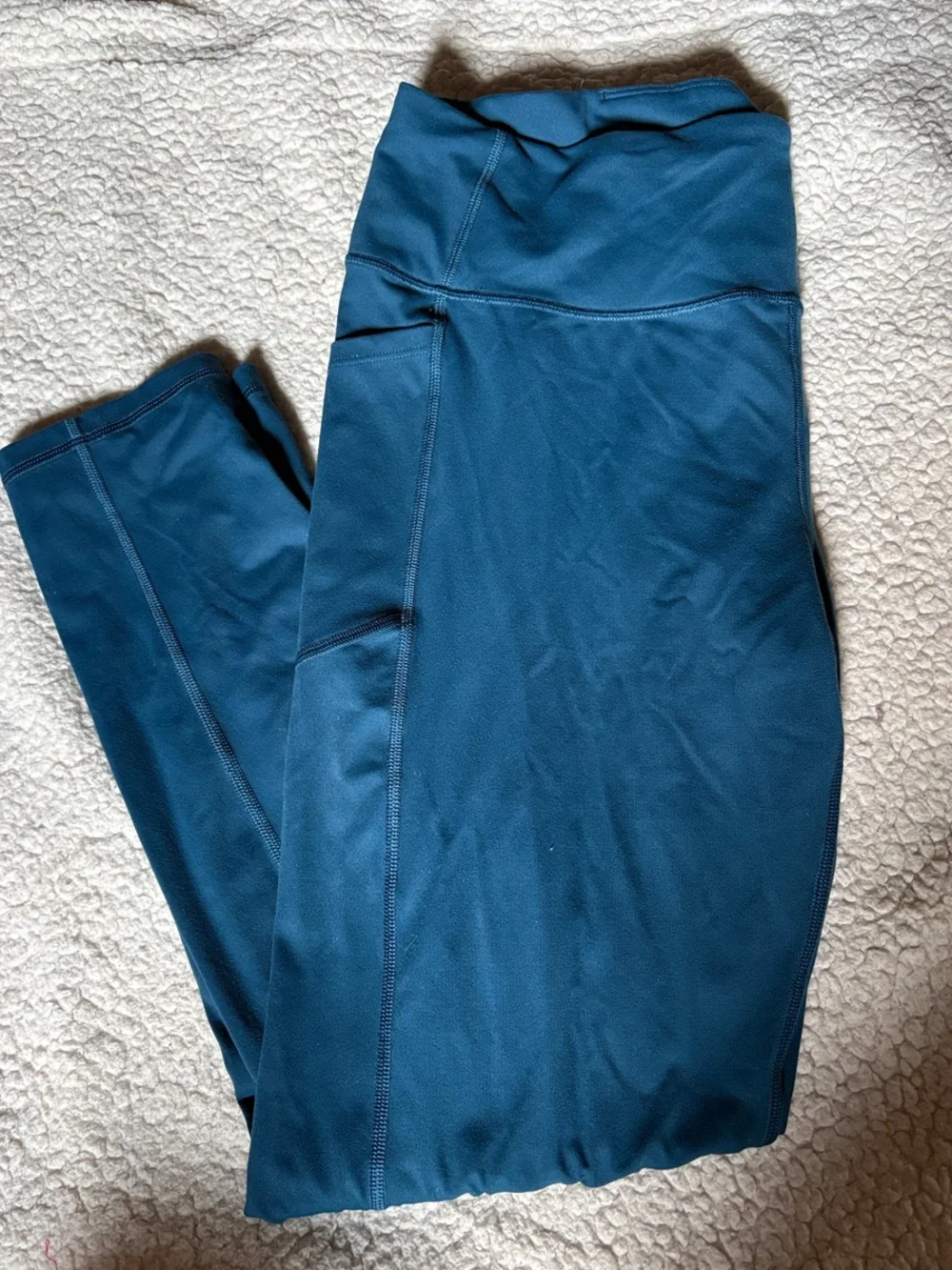Victoria Sport High-Rise Leggings in Deep Teal